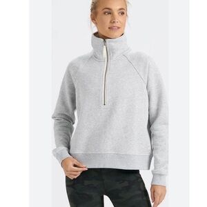 Vuori Restore Half Zip Pullover Sweatshirt Performance Jacket Gray Grey Small